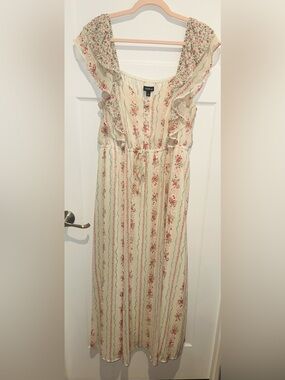 torrid Cream Maxi Dress with Pink Floral Stripe SIZE 1